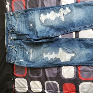 Men Levi's ripped denim jeans